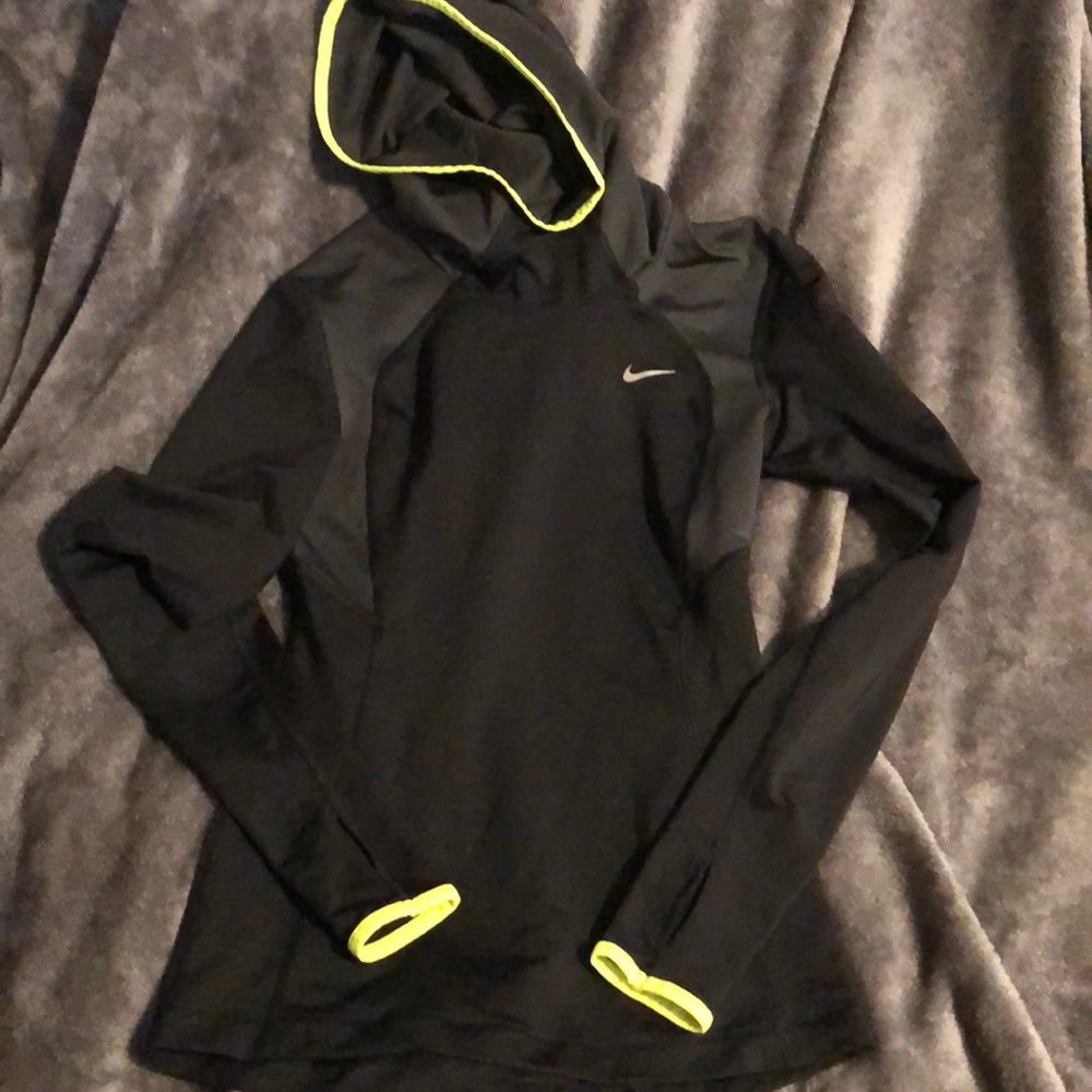 Nike pullover